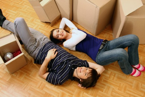 Local packing supplies for Wimbledon flats and houses